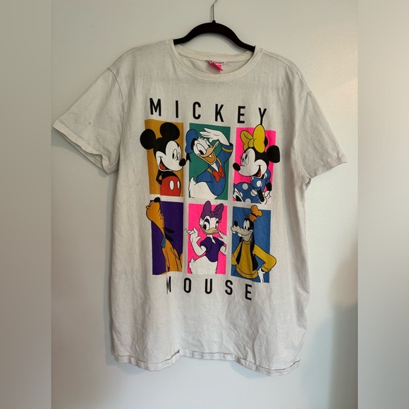Zara Tops - Zara Disney & Friends Shirt